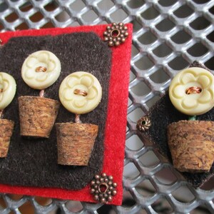 Rustic Button Flower Magnets