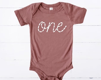 Embroidery first birthday bodysuit, the perfect neutral bodysuit to celebrate your little ones birthday