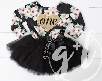 First Birthday outfit girl,1st birthday outfit, heart one floral outfit, 1st birthday outfit, fall birthday outfit, long sleeve