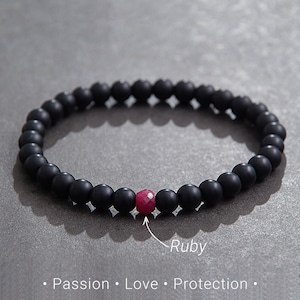 Passion talisman minimalist bracelet made of Ruby and Onyx stones. Jewelry gift with Love, Protection, Prosperity energy for Capricorn / 6mm