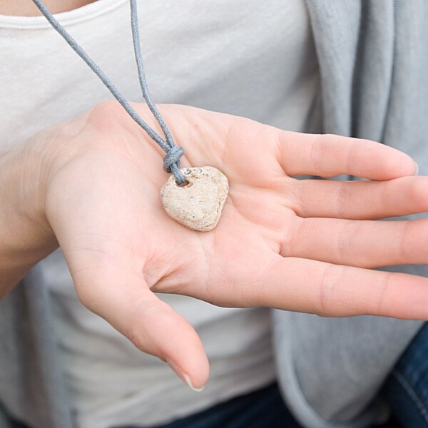 Beach Holey STONE Necklace / Good Luck Stone / Surf jewelry / Natural Holed Stone / Beach pebble necklace / Lucky charm / Vegan necklace