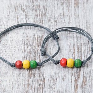 Pulseira da amizade do primeiro dia de aula, pulseira de barbante cinza, presente de volta às aulas, pulseiras combinando com a família mamãe e eu, pulseiras infantis