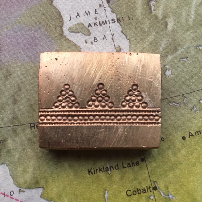 Ring die Earrings die. Triangle die Vintage bronze little accents die