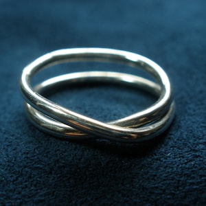 Sterling Silver Crossover Ring