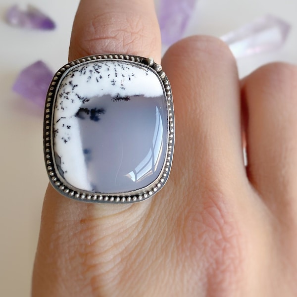 Handmade silver and dendritic opal ring with two stars on the back, bohemian ring with white stone, one of a kind jewelry by natiarajajoyas