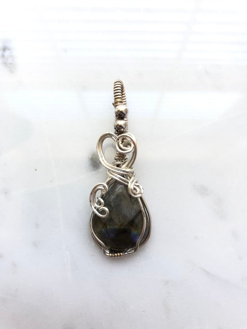 Teardrop Labradorite