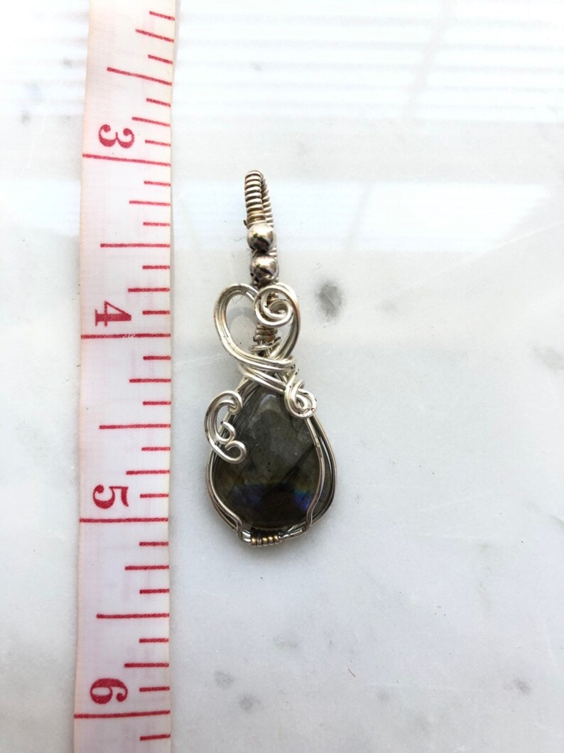 Teardrop Labradorite