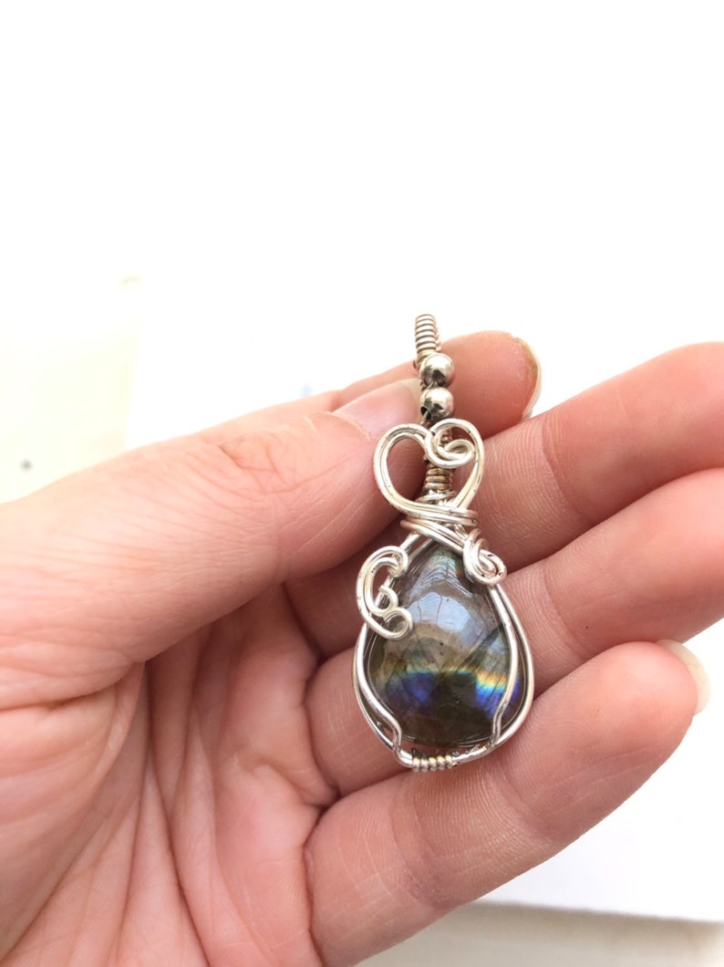Teardrop Labradorite