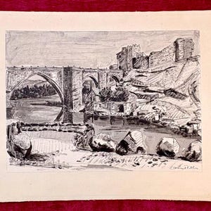 Dipinto ad acquerello e inchiostro francese degli anni '40 su carta. Villaggio in Francia, ponte e fiume. Paesaggio, castello.