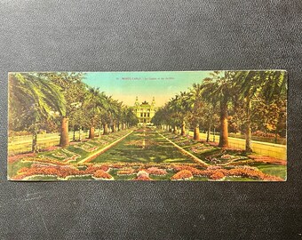 Chromolithographie originale française vintage des années 1950. Vue sur le Casino de Monte-Carlo et les jardins. Paysage de la Principauté de Monaco.