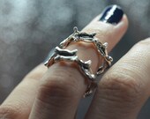 Thorn midi ring. Goth midi ring. Gothic ring