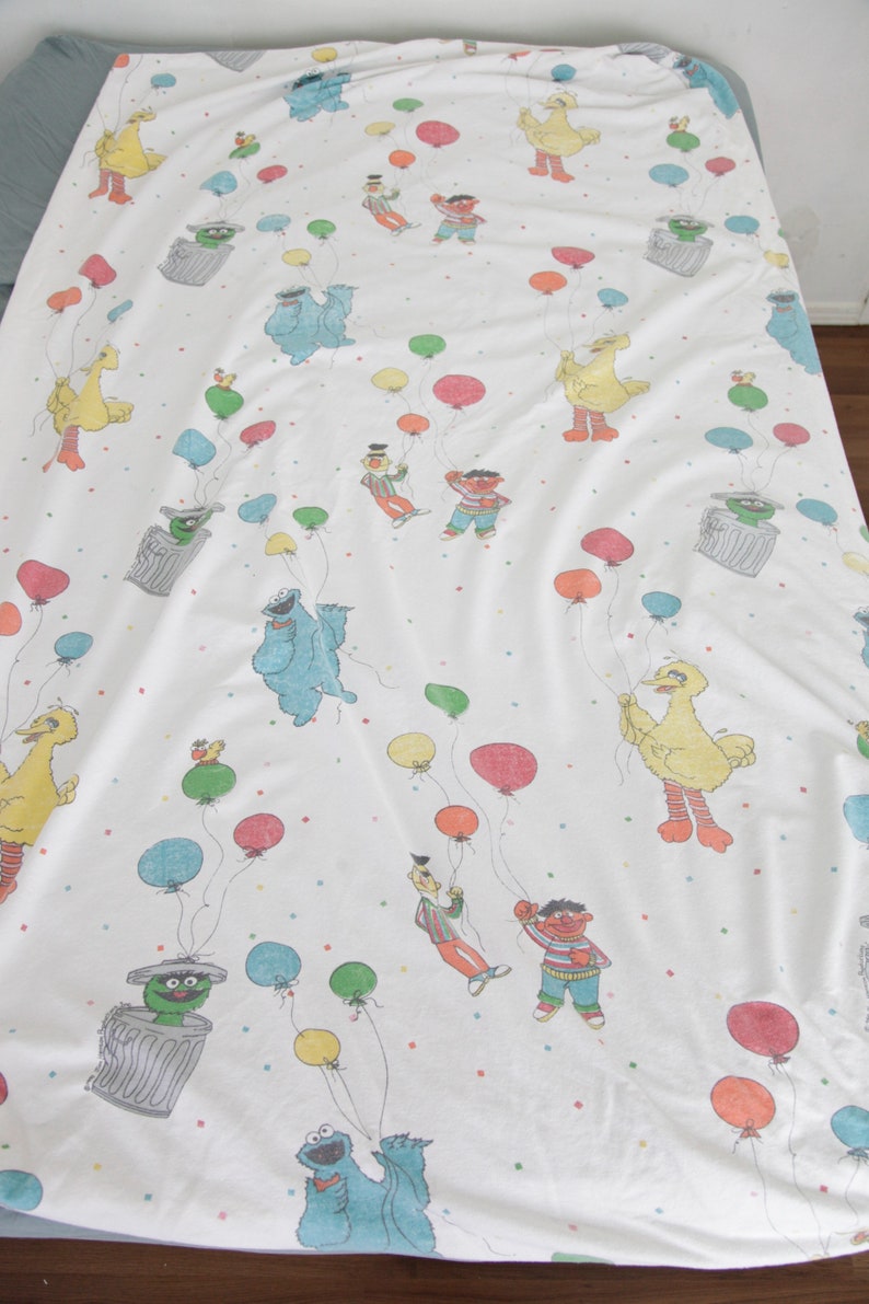 90s Era Vintage Sesame Street Fitted Sheet For A Twin Size Bed Made In Sri Lanka Toddler Child Kids Bedding Diy Craft Fabric Big Bird