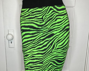 Reversible mini skirt