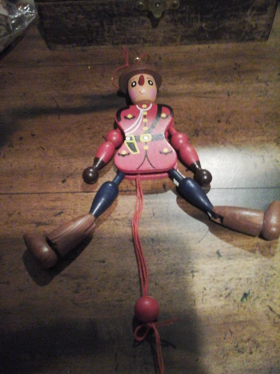 string pull toy