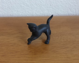 Ceramic Tiny Black Cat with back arched (#665)