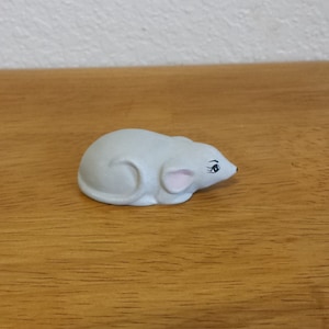 Ceramic Tiny Mouse laying Down(#155)