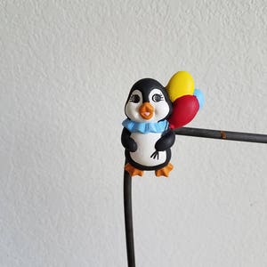Ceramic Penguin with Balloons Magnet (#893)