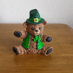 Ceramic Shamrock Bear (#18)