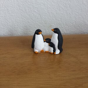 Ceramic Tiny Penguin Family (#594)