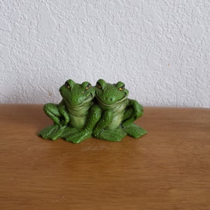 Ceramic Small Two Frogs with attitude - like best friends (#64A)