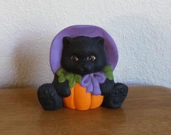 Gato de vientre de calabaza de cerámica con lazo a la derecha (#203B)