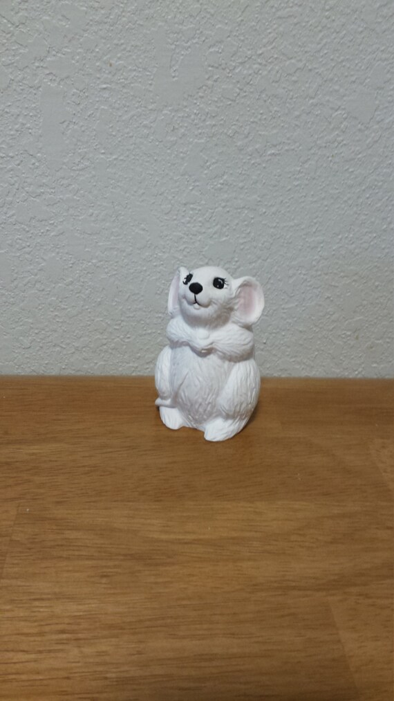 Ceramic White Country Mouse sitting 445 - Etsy