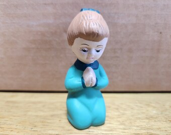 Ceramic Girl Kneeling and praying (#160)