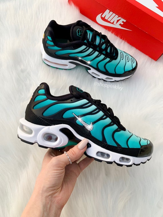 nike air max plus turquoise