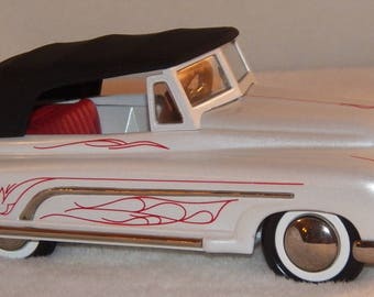 Vintage 1998 Hallmark Kiddie Car Classics 1950s Custom Convertible - QHG7101