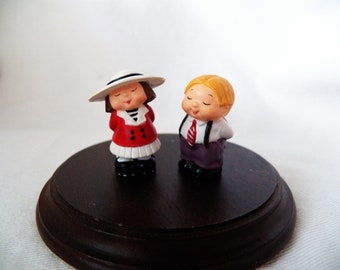 Vintage 1995 Hallmark Bashful Boy & Girl (set of 2) Merry Miniatures - QXM8107/8109