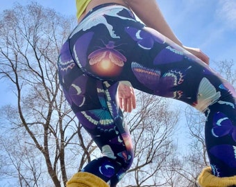Cottage Core Yoga Leggings - Luna Moth Fire Fly Bug Niedliche entzückende Schmetterlingshose