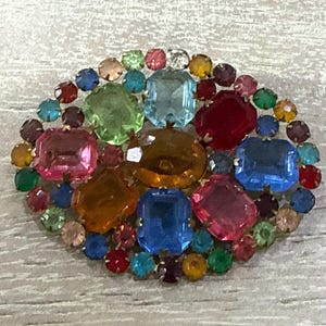 Vintage Czech brooch