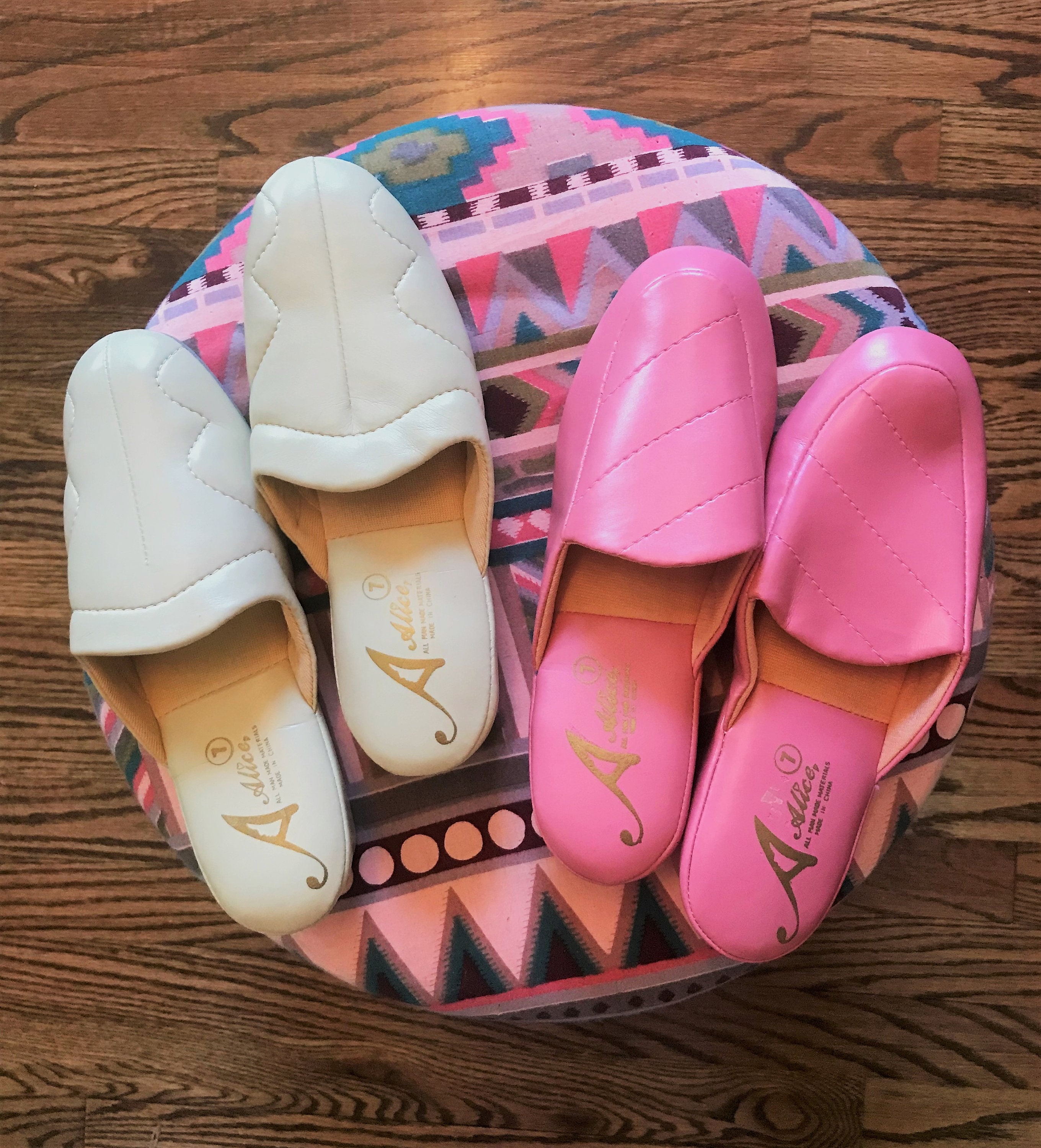 Womens vintage house slippers Clearance