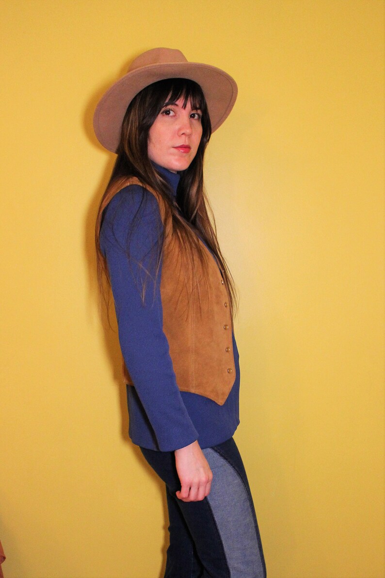 Unisex 1970s Vintage Leather Tan Camel Suede Hippie Retro Western Button Up Snap Vest By Vakko New York Size Small The Anna Suede Vest