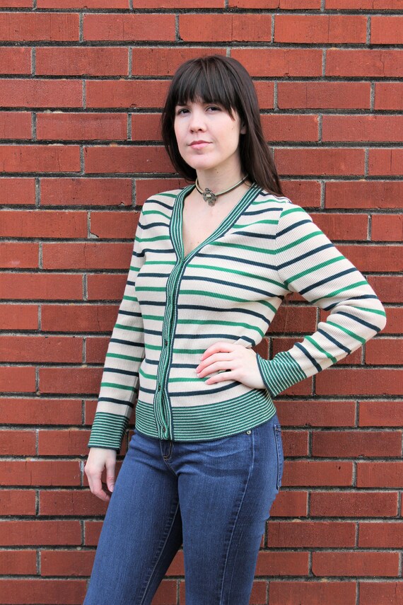 The Greenly Sweater: 1970s Vintage Green Navy Gra… - image 2