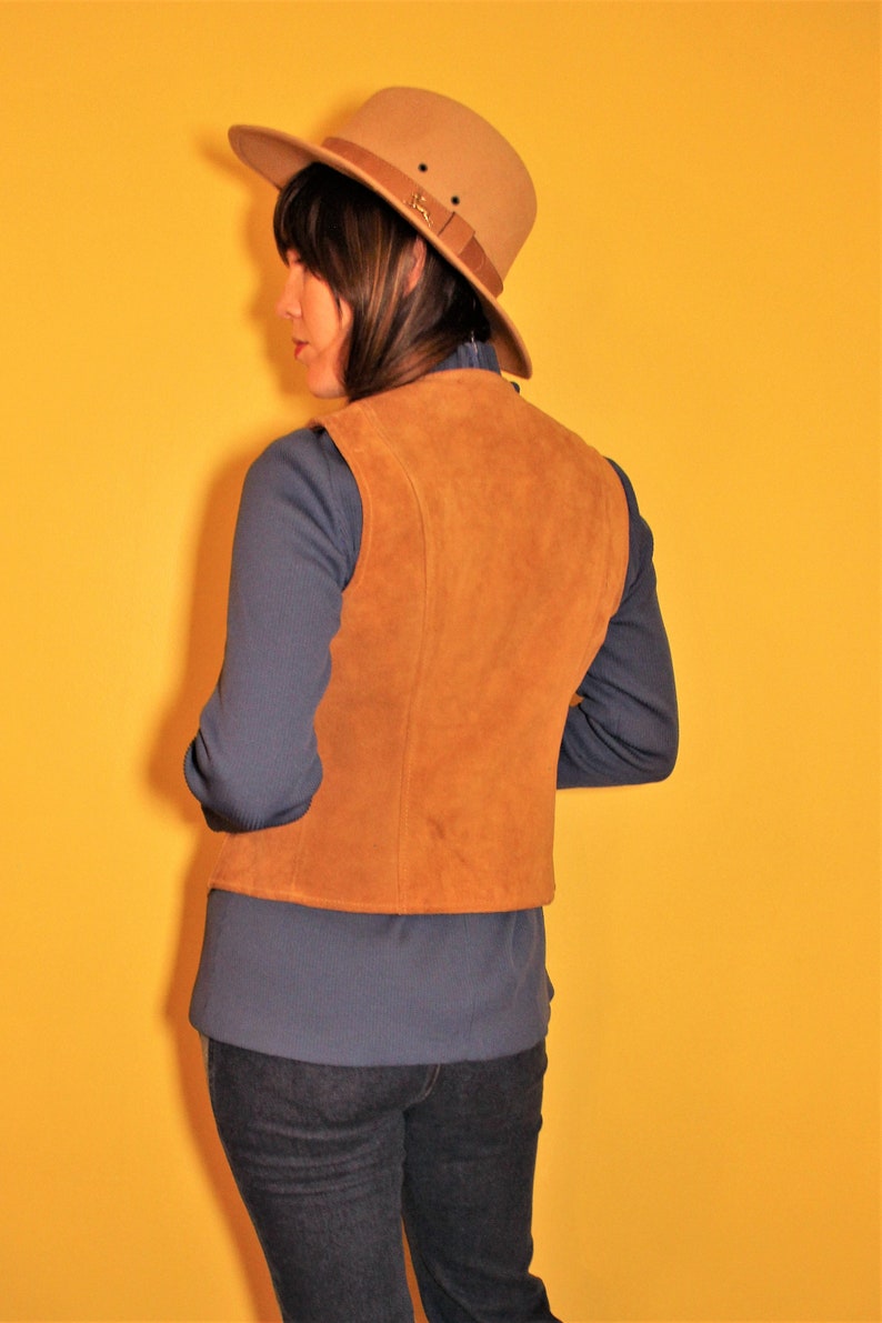Unisex 1970s Vintage Leather Tan Camel Suede Hippie Retro Western Button Up Snap Vest By Vakko New York Size Small The Anna Suede Vest