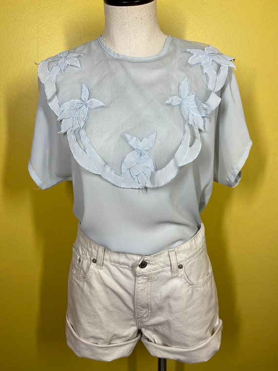 The Daydream Believer Top: 1980s Vintage Baby Blue