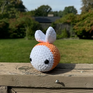 Candy Corn Bee Crochet - Mini Option