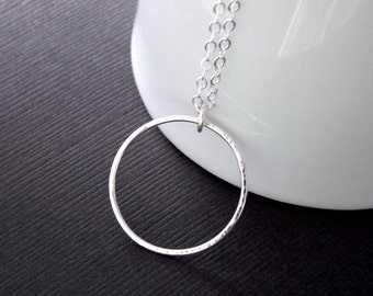 Modern Circle Necklace Silver Geometric Pendant Simple Minimal Necklace Jewelry gift for her, girlfriend gift, minimal jewelry, womens gift