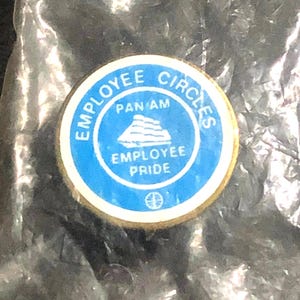 Employee Pride Vintage Pan Am Airlines Clipper Lapel Pin New Old Stock