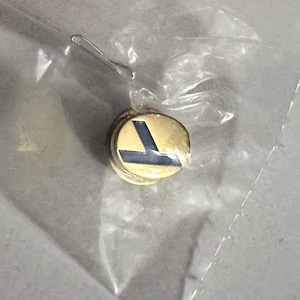 Vintage Eastern Airlines gold tie tack/tac Lapel Pin EAL 1980s crew employee new old stock