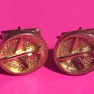 Mens Vintage Boeing DC 9 AIRLINER Airplane CUFFLINKS Pilot