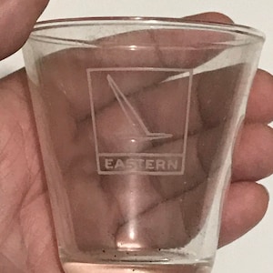 Vintage Eastern Airlines Flacon Logo 1940s First Class Liquor Drinking Glass EAL
