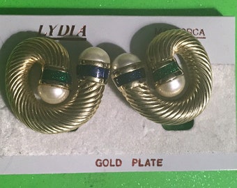 NOC Vintage Gold Twist Mallorca Pearls enamel Clip on Earrings 1980s