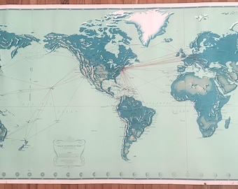 Weltkartenposter der Pan Am Airlines von 1956: Historisches Reisemotiv (34 x 60 Zoll)