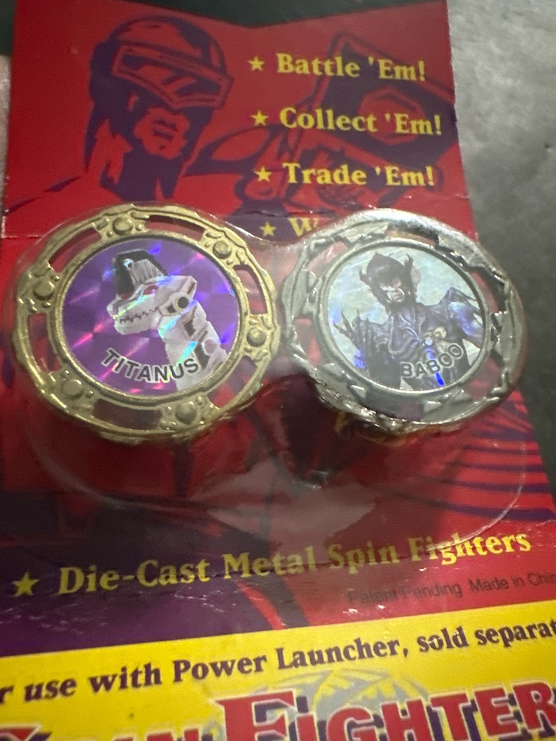 1993 Bandai Mighty Morphin Power Rangers Spin Fighters Titanus & Baboo ...