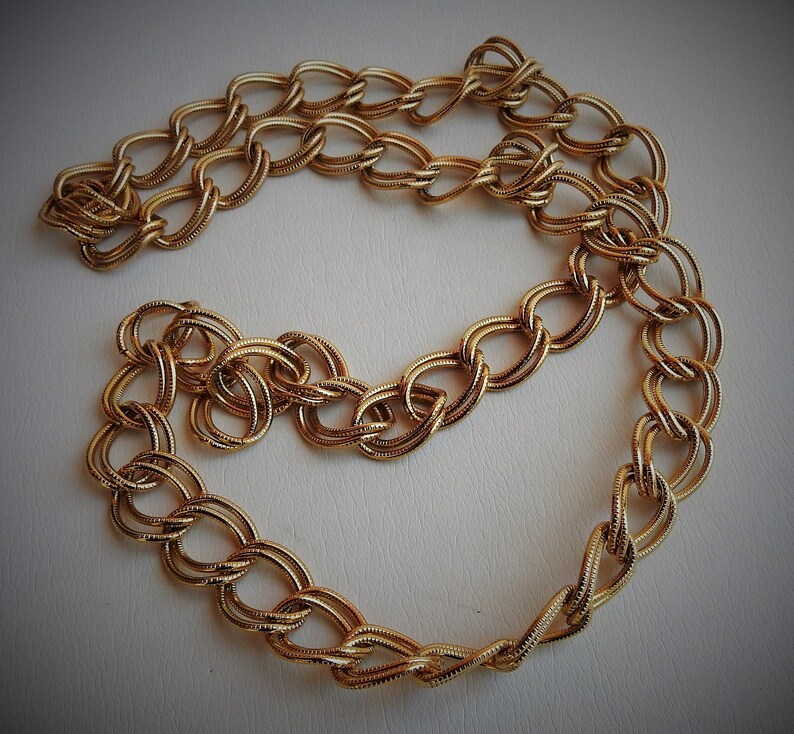 Vintage Modernist Chunky Gold Tone Textured Twisted Double Curb Link Necklace Large Link Dual Link 36