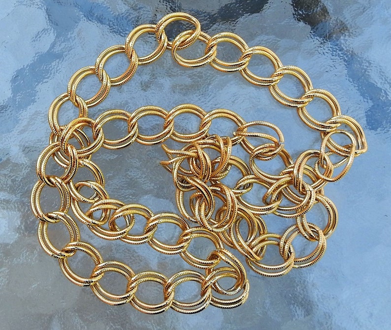 Vintage Modernist Chunky Gold Tone Textured Twisted Double Curb Link Necklace Large Link Dual Link 36