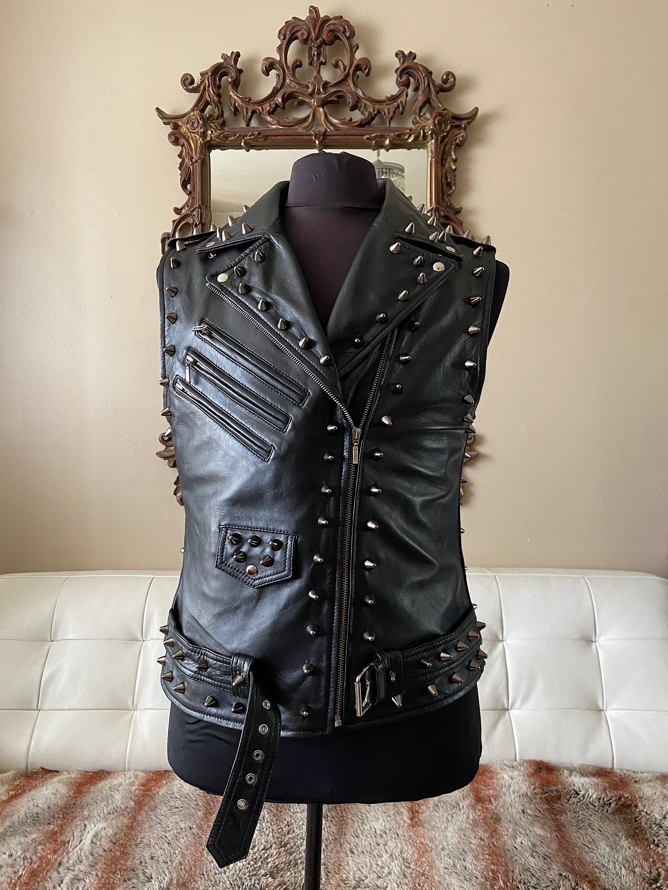 L Mens Lambskin Leather Studded Spiked Vest, L/ 38 L Mens Lambskin Leather Studded Spiked Vest, L/ 38