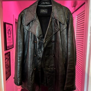 Men&#39;s Black Leather Vintage Trench Coat, Size L